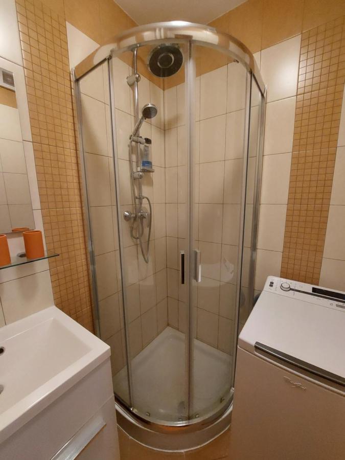 Apartman Merry Pressburg Exterior foto