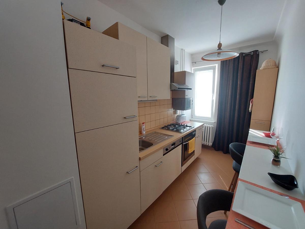 Apartman Merry Pressburg Exterior foto