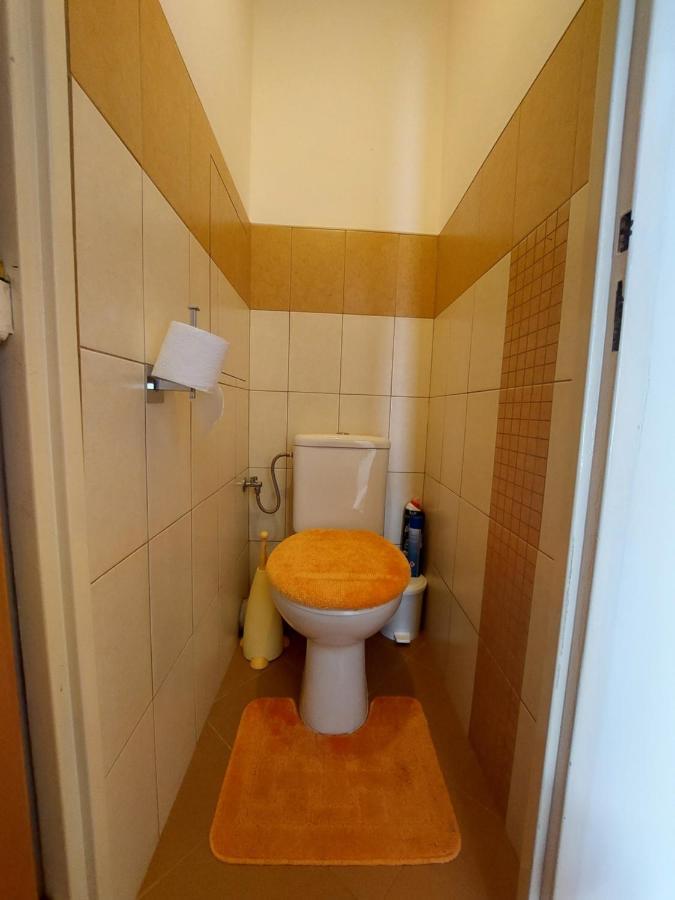 Apartman Merry Pressburg Exterior foto